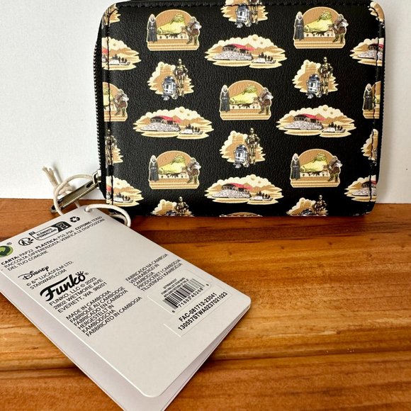 Star Wars: Return of the Jedi 40th Anniversary All Over Print Wallet - Picture 2 of 5